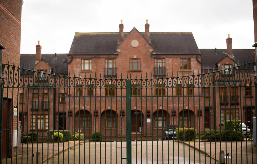 Big Fish Homes - The Cloisters Belfast Exteriér fotografie